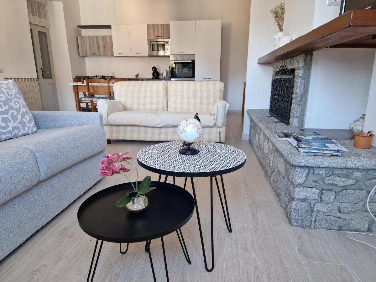 Appartamento BorgoCastello Rezzonico Esterno foto
